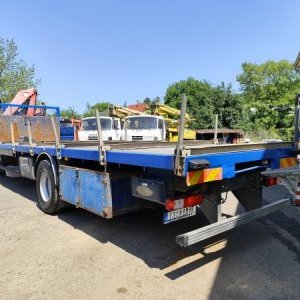 foto 19t Renault 9m+HDS Fassi