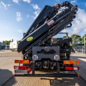 foto 6x4 Eur6 Renault Flatbed+ HIAB