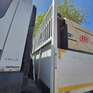 foto 6x4 Renault 32t +(2014) HIAB 188 radio