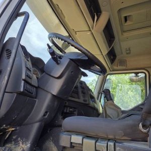 foto 6x4 Renault 32t +(2014) HIAB 188 radio