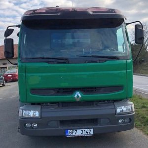 foto Renault hakowiec Palfinger dobre opony